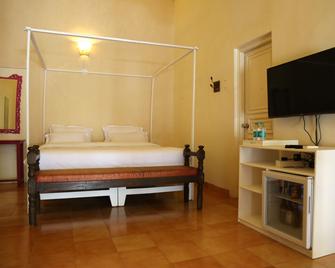 Shantie Shakthi Vagator Resort with Swimming Pool - Vagator - Habitación