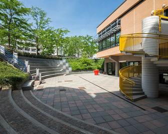 La Cordata Accommodation - Zumbini 6 - Milan - Building