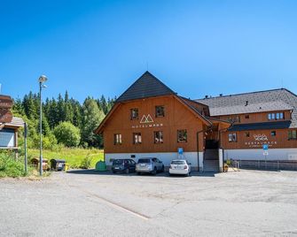 Aparthotel Mádr - Modrava - Edificio