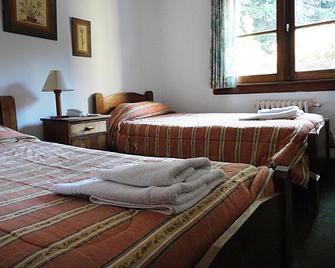 Hotel Angostura - Villa La Angostura - Bedroom