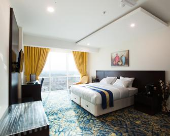 Amarah Hotel - Muscat - Bedroom