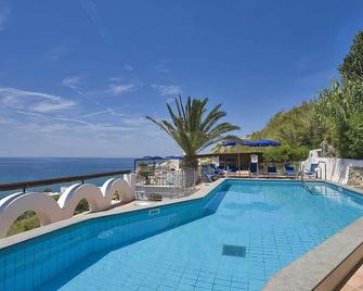 Hotel Citara - פוריו - שירותי מקום האירוח