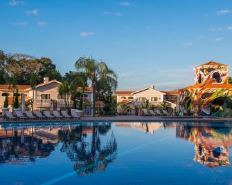 伊瓜蘇維斯高爾夫會議酒店 - 科士．道力喬 - 伊瓜蘇市 - 游泳池