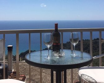 Pansion Alexandros - Pelekas - Balkon