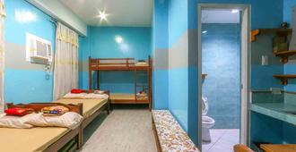 Rooms 498 Hostel - Mandaluyong - Bedroom