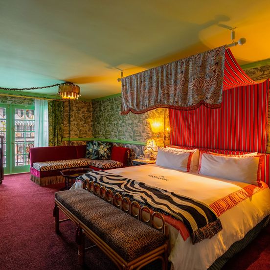 Bedroom view of The Lafayette Hotel, Swim Club & Bungalows