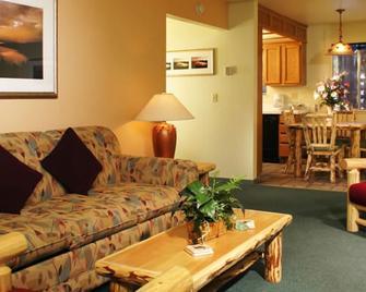 The Lodge at Lake Tahoe - South Lake Tahoe - Living room