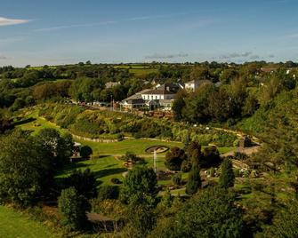 Fernhill House Hotel & Gardens - Clonakilty - Building