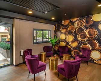 Olive Beer Garden Hotel - Tel Aviv - Lounge