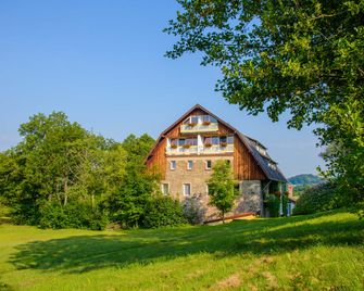 Hotel Frankenschleif - Waldmunchen - Buiten zicht