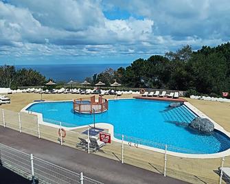 Hotel Gudamendi - Sant Sebastià - Pool
