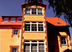 Binzhotel Landhaus Waechter - Binz - Κτίριο