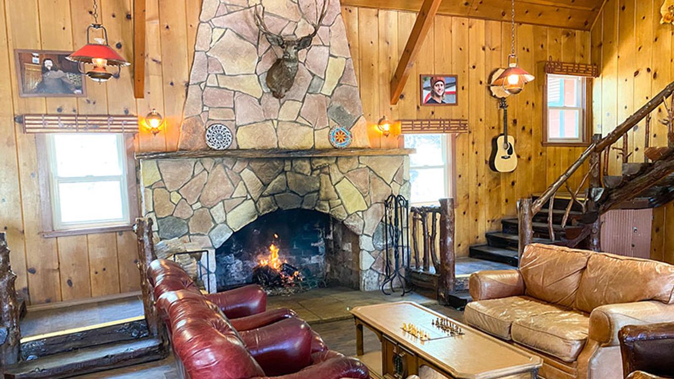 Ith Big Bear Lake Hostel & Lodge