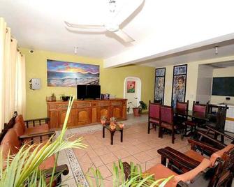 Hotel Esperanza - Mazatlán - Living room