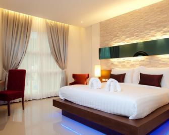 De Coze Hotel - Pantai Patong - Kamar Tidur
