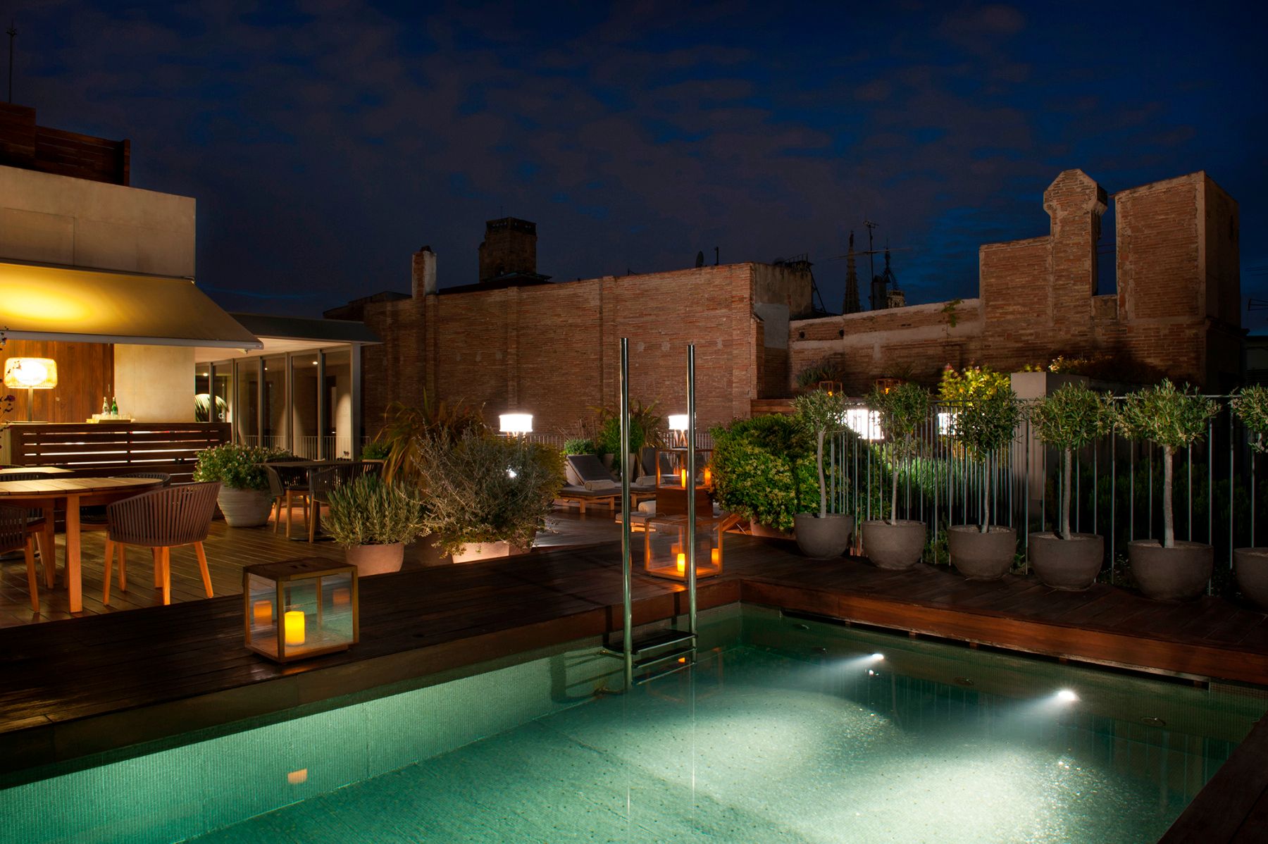 Mercer Hotel Barcelona - Barcelona - Svømmebasseng