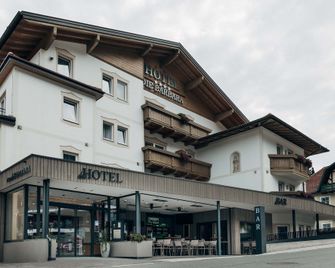 B&B Hotel die BARBARA - שלאדמינג - בניין