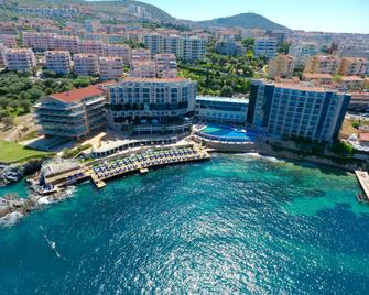 Charisma De Luxe Hotel - Kuşadası - Bina