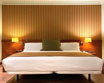 Hotel Torremangana - Cuenca - Schlafzimmer