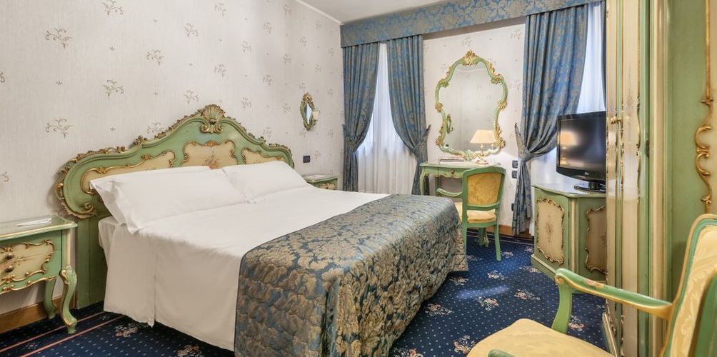 ホテル モンテカルロの最安値 11 815 ヴェネツィアの人気ホテルの料金比較 格安予約 Kayak カヤック