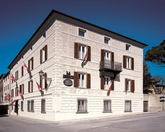 La Fenice Park Hotel - Massa Marittima - Edificio