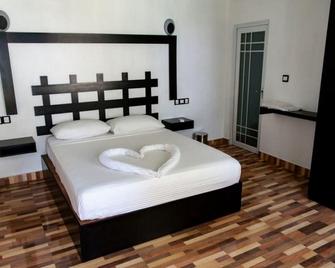 Dhonfulhafi Beach View & Spa - Maalhos - Habitación