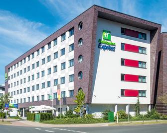 Holiday Inn Express Bremen Airport - Bremen - Toà nhà