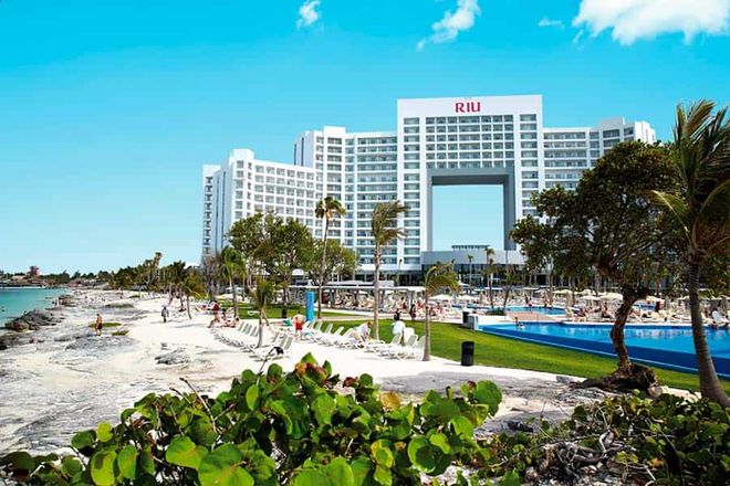 Riu Palace Peninsula - Cancún - Building