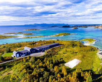 Valhall Hotel & Resort - Meløyvær - Edificio