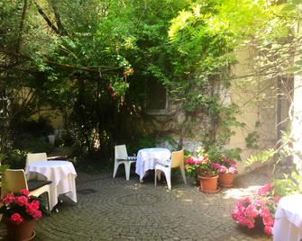 Hotel Wiener Kindl - וינה - פטיו