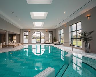Naturhotel Sachsenbaude Oberwiesenthal - Oberwiesenthal - Pool