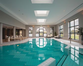 Naturhotel Sachsenbaude Oberwiesenthal - اوبروييسينثال - حوض السباحة