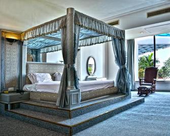 Grand Lilly Resorts - Jalandhar - Habitación
