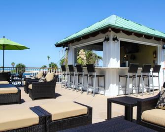 Treasure Island Hotel and Marina - Treasure Island - Patio