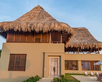 Casa Tayrona Los Naranjos - Los Naranjos - Edificio