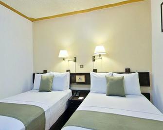 Mision Xalapa Plaza de las Convenciones - Xalapa - Bedroom