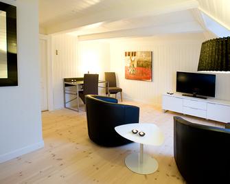 Den Gamle Købmandsgaard Bed & Breakfast - Ribe - Living room