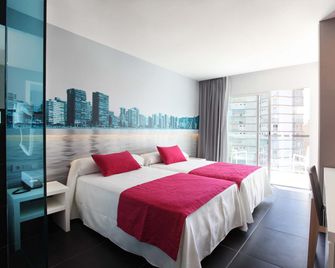 Hotel Agua Azul - Adults Only - Benidorm - Bedroom