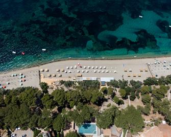 Praia Art Resort - Le Castella - Plage