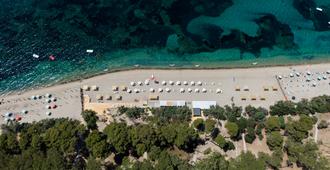 Praia Art Resort - Le Castella - Plage