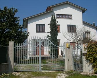 La Magnolia - Fano - Fano - Edificio