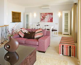 The View - Santo Antonio Villas Golf & Spa - Salema - Living room