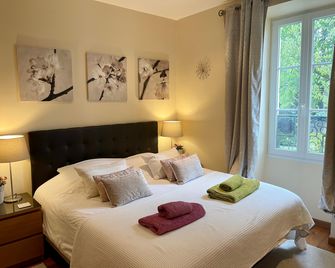 Gites du Caylar - Chambres et Appartments - Le Caylar - Chambre