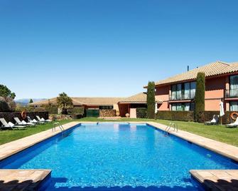 Torremirona Golf & Spa Resort - Figueres - Zwembad