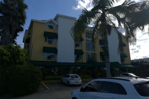 Hotel Santiago de Arma - Rionegro (Antioquia) - Building