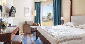 Alexander The Great Beach Hotel - Pafos