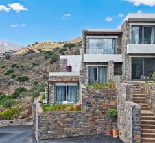 Royal Marmin Bay Boutique & Art Hotel