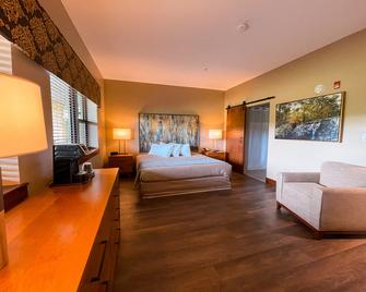 Cacapon State Park Lodge - Berkeley Springs - Slaapkamer