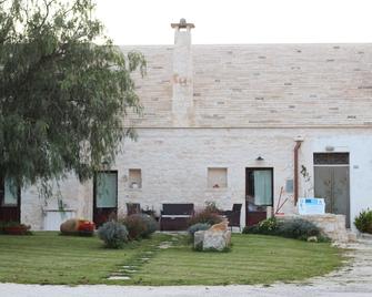 Trulli Donna Isabella - Locorotondo - Building