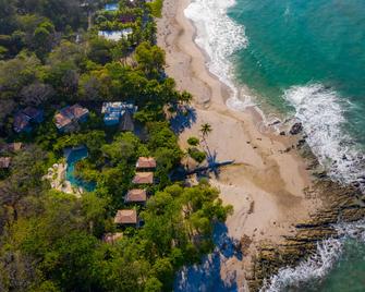 Hotel Nantipa - A Tico Beach Experience - Santa Teresa - Building